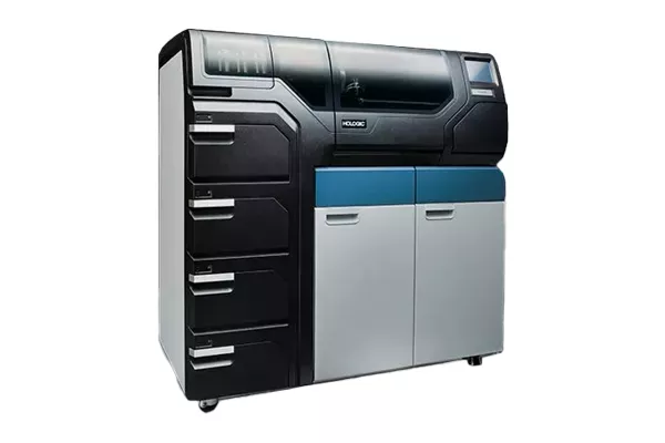 Dispositif ThinPrep d’Hologic sur fond blanc