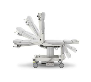 Fauteuil de positionnement pour la mammographie et la biopsie Akrus™ sur fond blanc