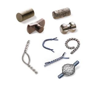 Marqueurs de site de biopsie mammaire d’Hologic sur fond blanc